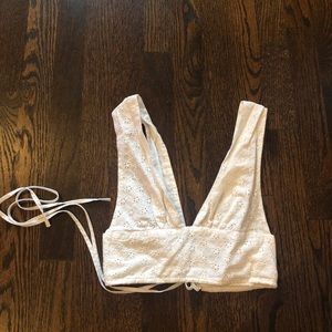 V neck tie up crop top